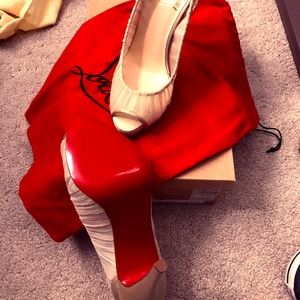Christian Louboutin Dorsay